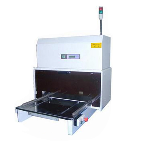 FPC,FR4,鋁基板衝床分板機,CWPL