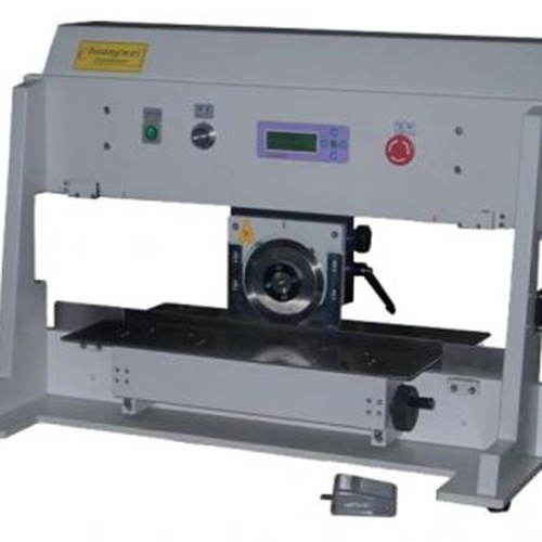 自動走刀式PCB切（qiē）板機,滑軌（guǐ）型V槽PCB切板（bǎn）機,CWV-1A